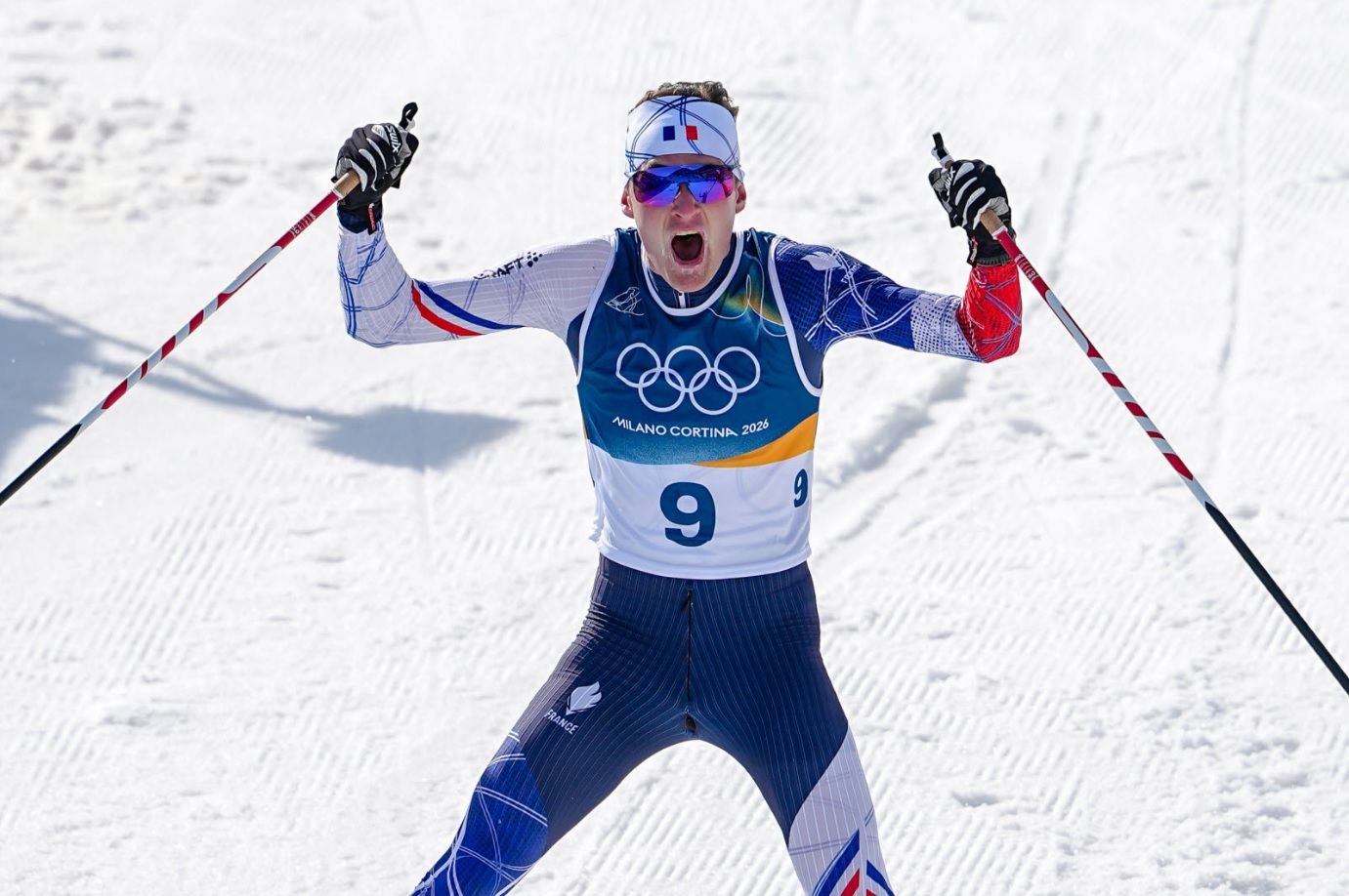 À 23 ans, il fait vibrer la France entière : Mathis Desloges entre dans l’histoire des JO 2026
