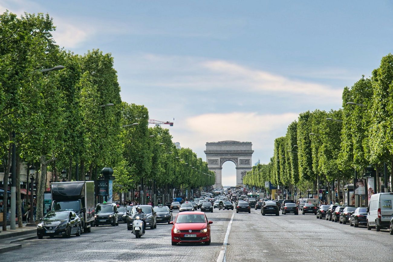 Canicule : des restrictions de circulation d&egrave;s jeudi en &Icirc;le-de-France en raison d&rsquo;un pic de pollution