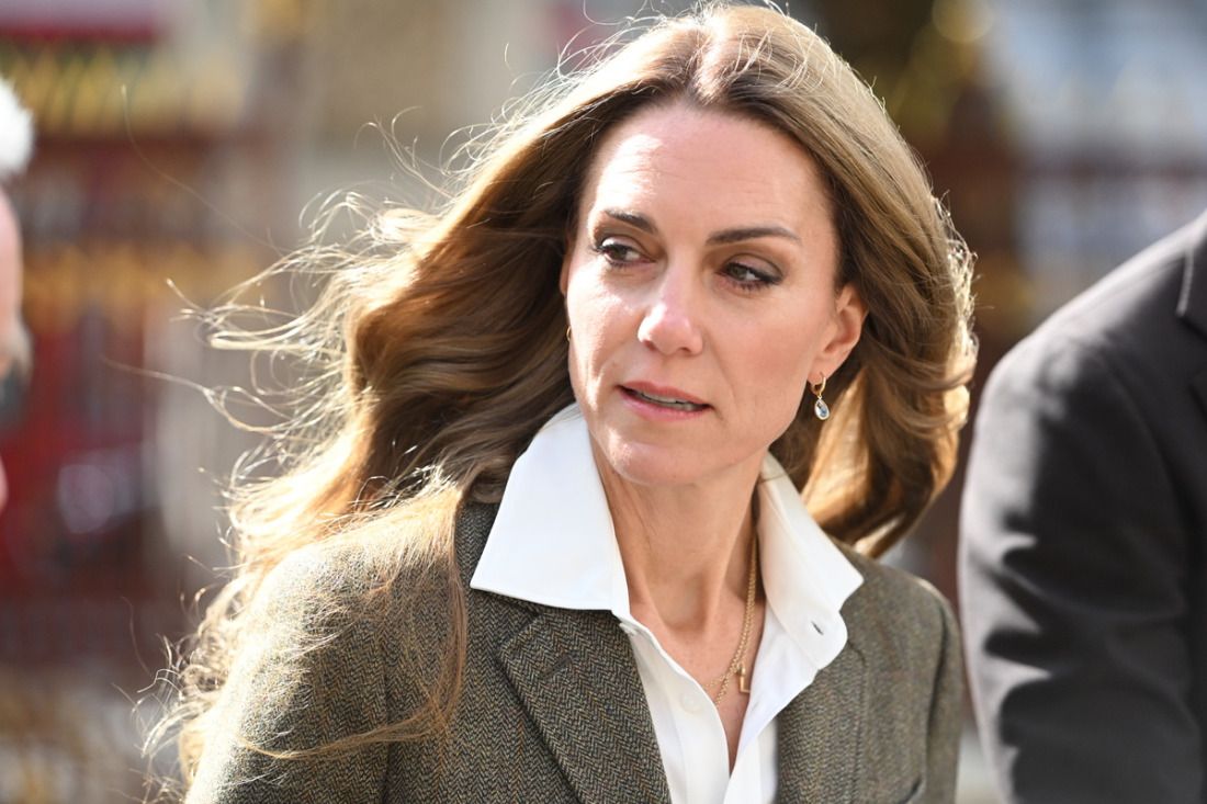 kate-middleton-perruque-pol&eacute;mique-cheveux-2