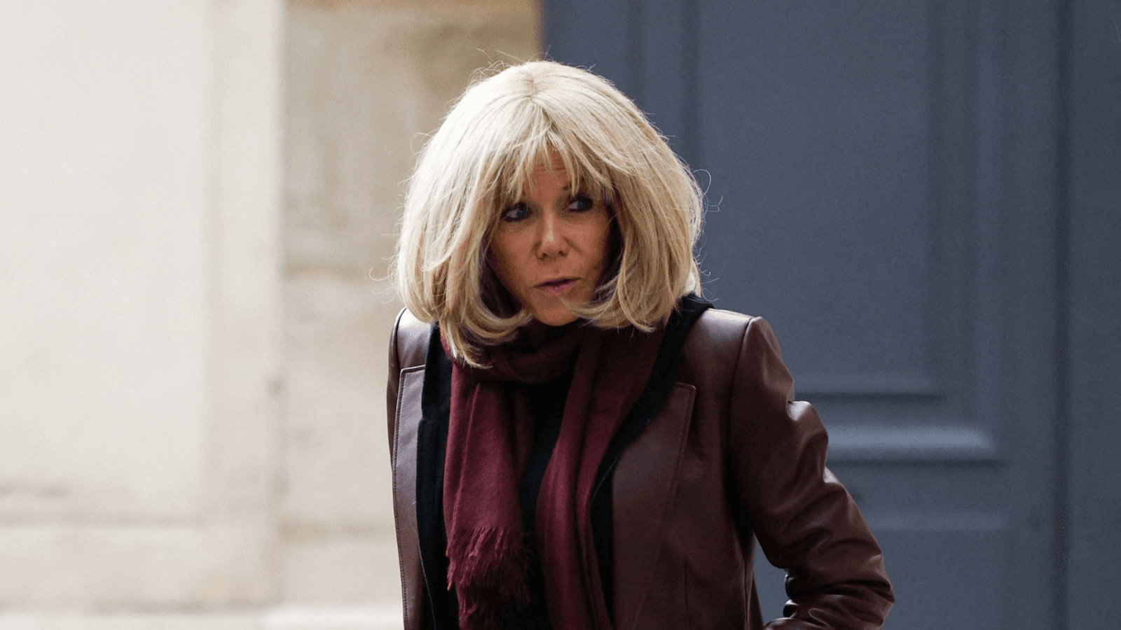 Brigitte Macron surprend tout le monde et fait sensation au concert parisien de Lady Gaga