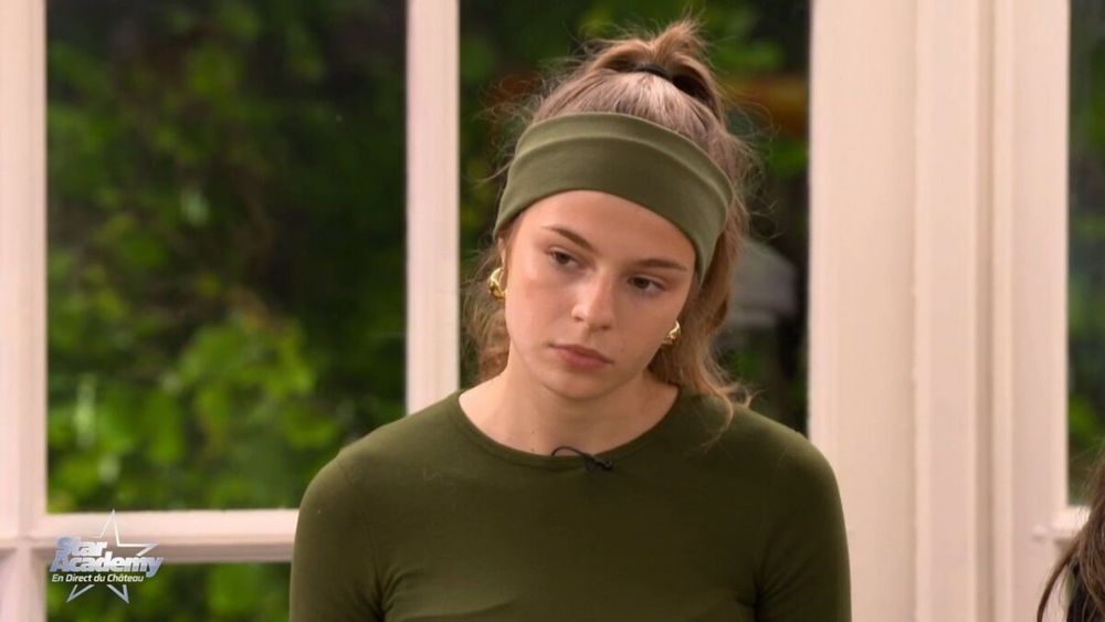 Nommés ensemble, Victor et Anouk vivent pourtant une semaine à part au château | So Busy Girls