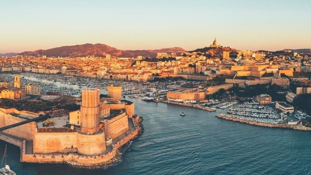 De Paris à Marseille : organisez un voyage inoubliable pour vos meilleurs amis | So Busy Girls