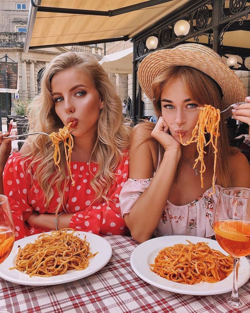 9 bonnes raisons de manger plus de glucides au quotidien | So Busy Girls