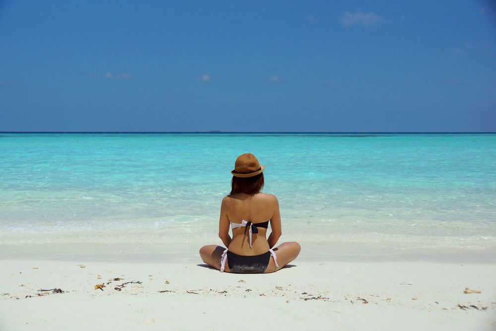 Comment obtenir un teint bronzé naturel et plus vite ? | So Busy Girls