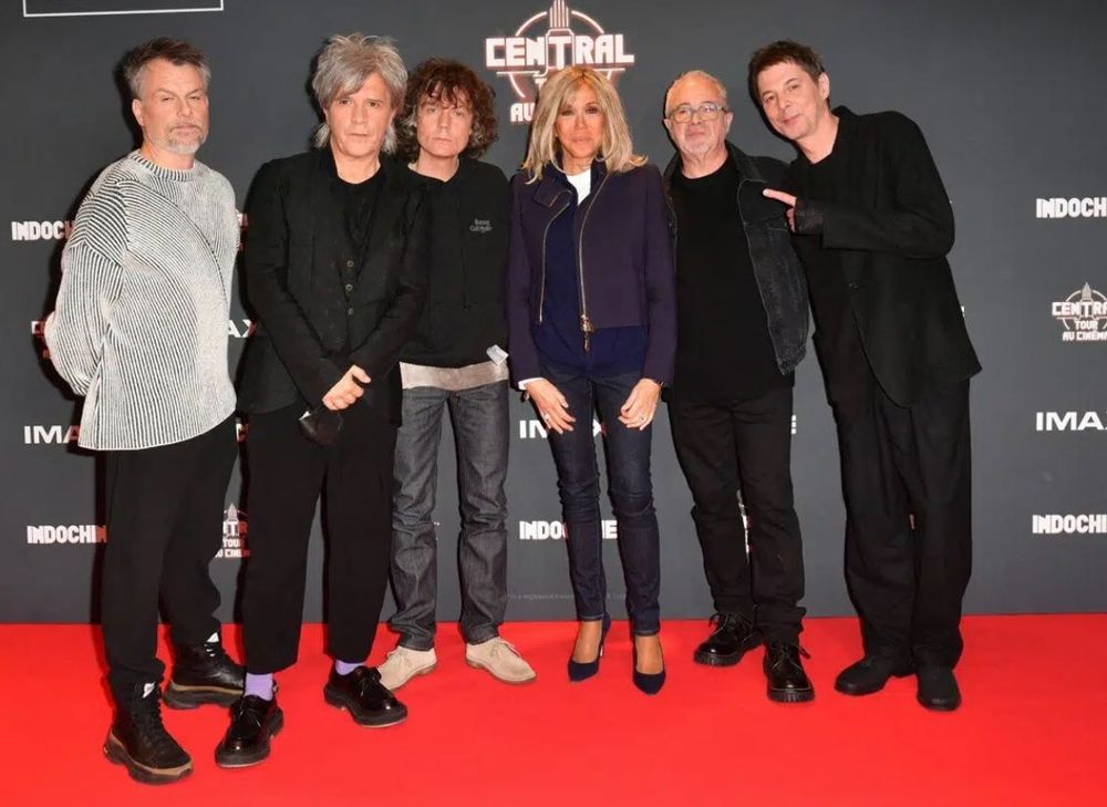 Brigitte Macron fait sensation au concert d’Indochine : une sortie en solo très remarquée | So Busy Girls