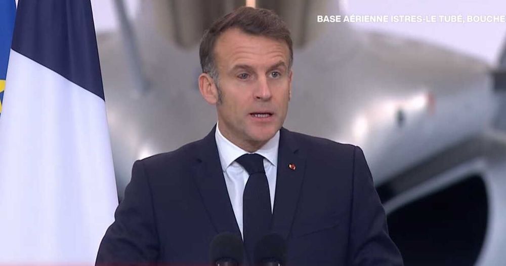 Pourquoi l'œil injecté de sang sur le visage d’Emmanuel Macron n’a laissé personne indifférent | So Busy Girls