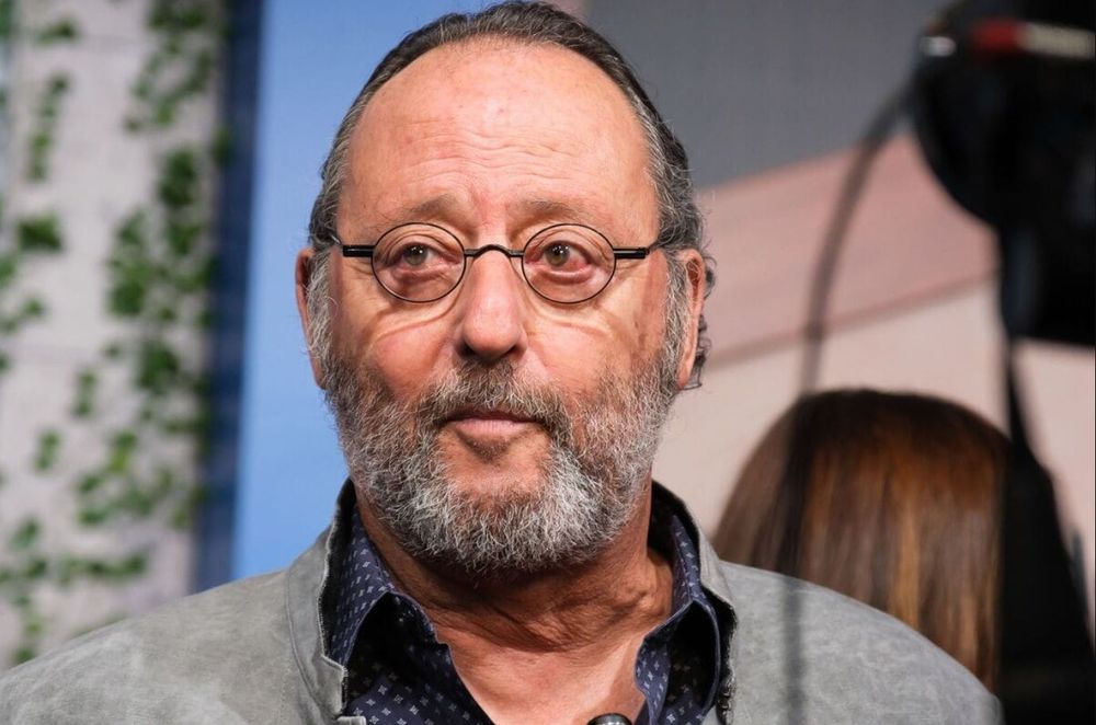 Le piège parfait : comment un faux Jean Reno a réussi à soutirer 350 000 euros à un ingénieur | So Busy Girls