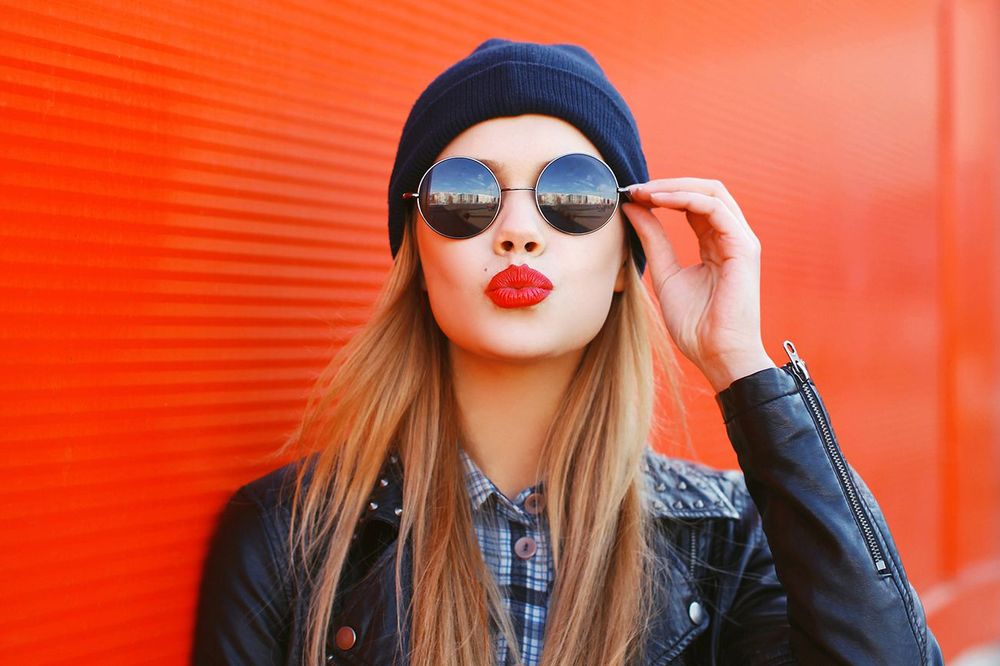 La mode comme expression de soi : astuces pour se sentir bien au quotidien | So Busy Girls