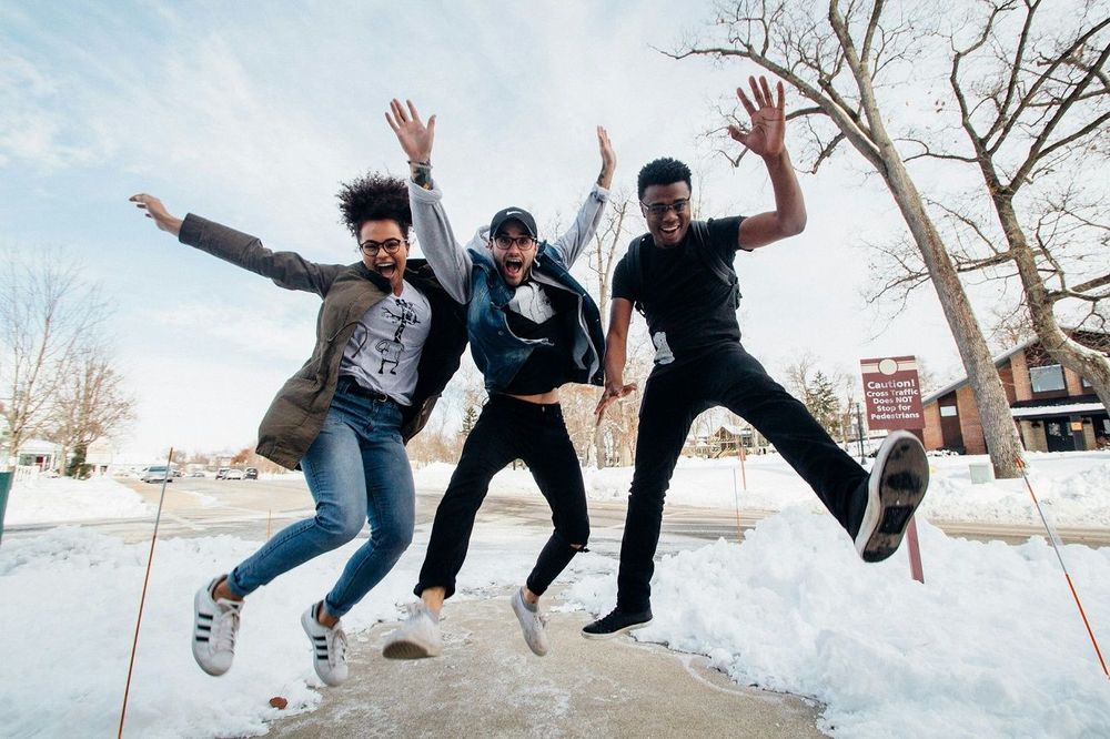 7 points communs que partagent les « faux-amis » | So Busy Girls