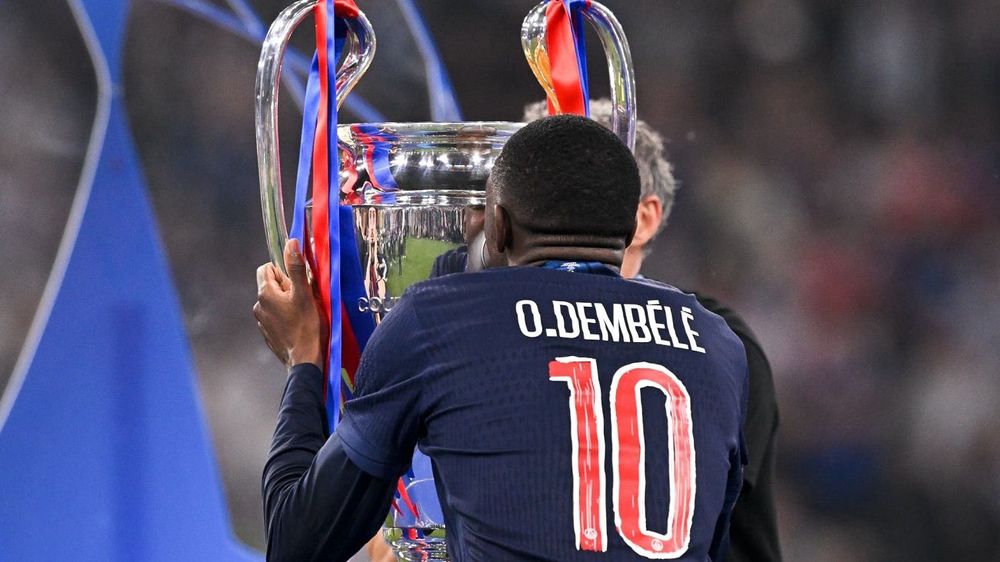 Ousmane Dembélé fête la victoire du PSG avec sa fille en papa poule : les images craquantes qui émeuvent la toile | So Busy Girls