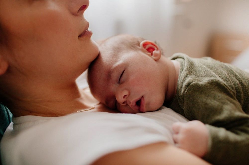 Crèche, assistante maternelle, garde à domicile : comment choisir son mode de garde ? | So Busy Girls