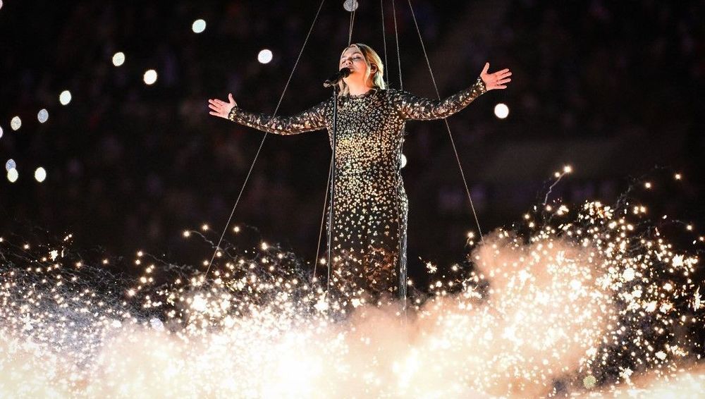 Eurovision 2025 : Louane bouleverse Amsterdam et s’impose parmi les favorites | So Busy Girls