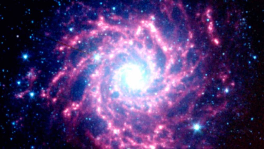 Une explosion d’une rare violence visible depuis la Terre : une lumière jamais vue dans notre galaxie intrigue les astronomes | So Busy Girls