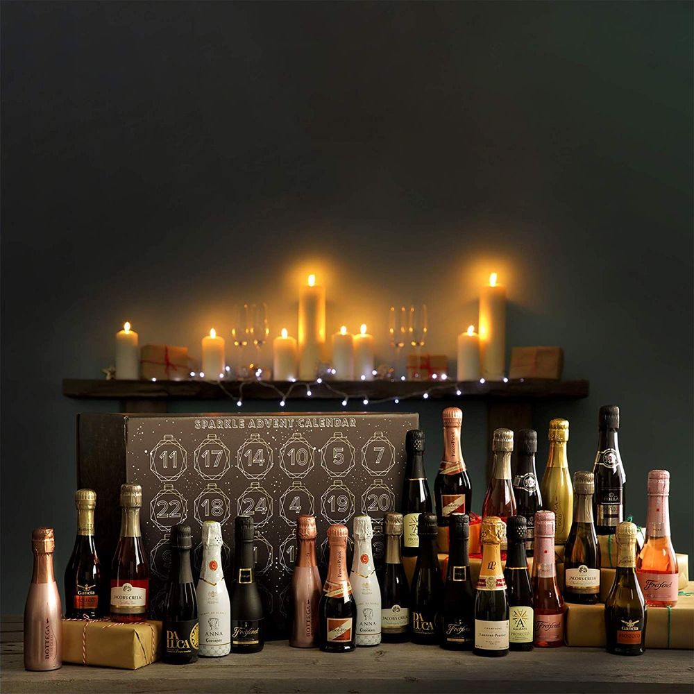 Ce Calendrier de l'Avent un peu spécial contient des bouteilles de champagne et de prosecco | So Busy Girls