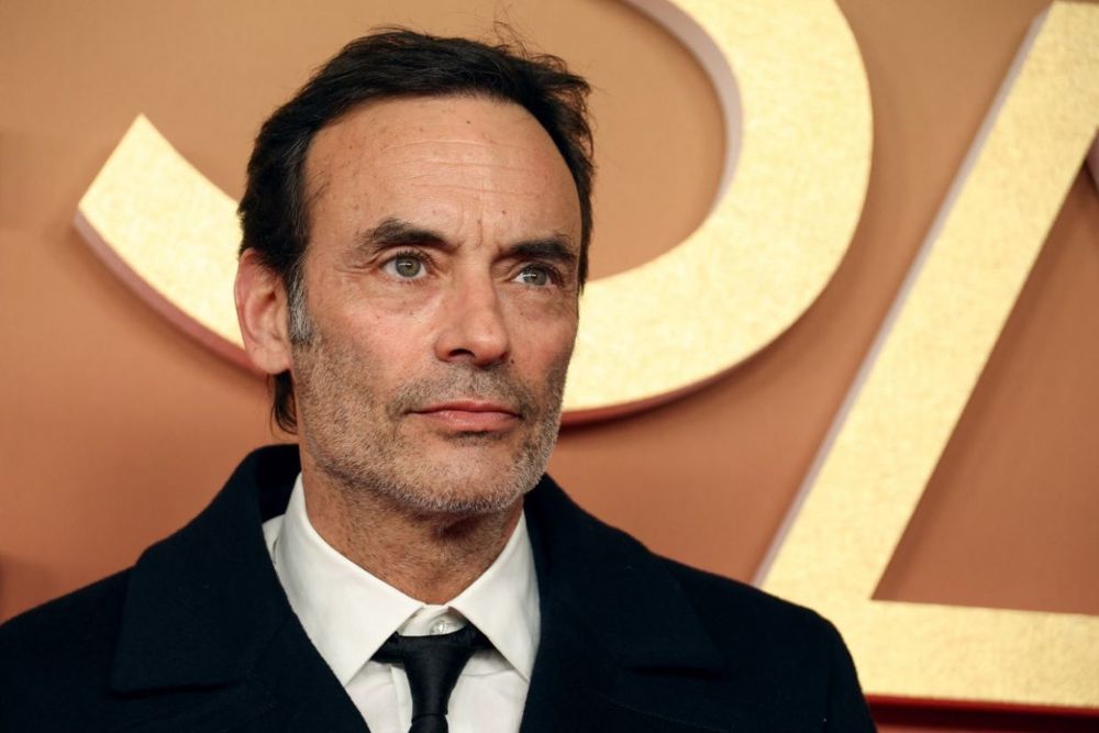 Loubo, le chien d’Alain Delon, au cœur du nouveau déchirement entre ses fils | So Busy Girls