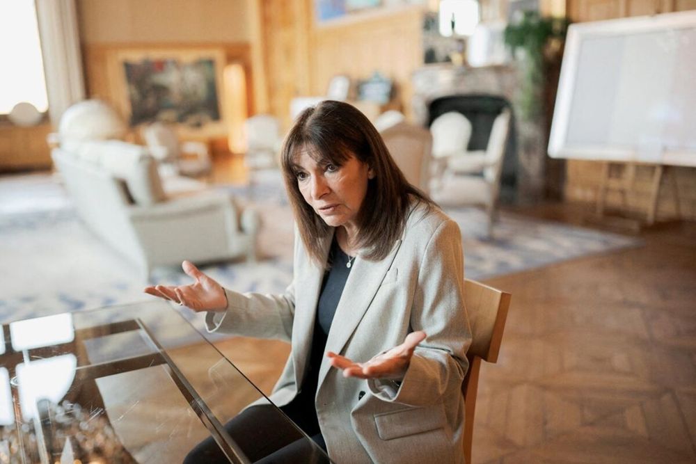 Reconversion internationale, ambitions, espoirs déçus : ce poste prestigieux qui échappe à Anne Hidalgo | So Busy Girls