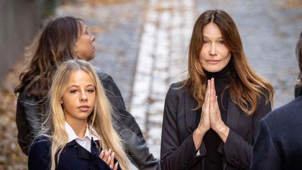Carla Bruni et Giulia Sarkozy menacées : un homme arrêté à Angers, ce que révèle l’enquête | So Busy Girls
