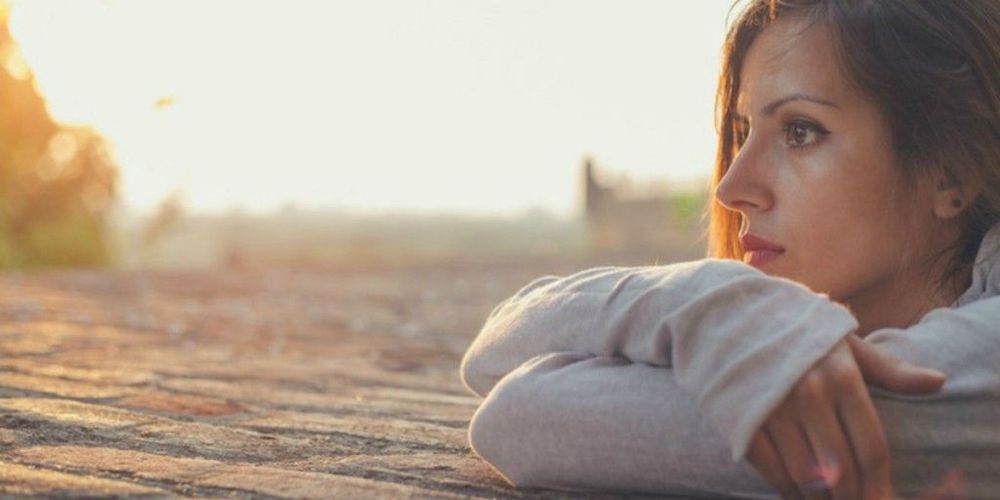 Pour éviter les regrets, lisez ces 7 leçons que les gens apprennent souvent trop tard | So Busy Girls