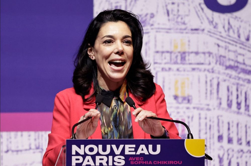 Longtemps écartée puis finalement présente sur le plateau : comment Sophia Chikirou s’est imposée dans le débat | So Busy Girls