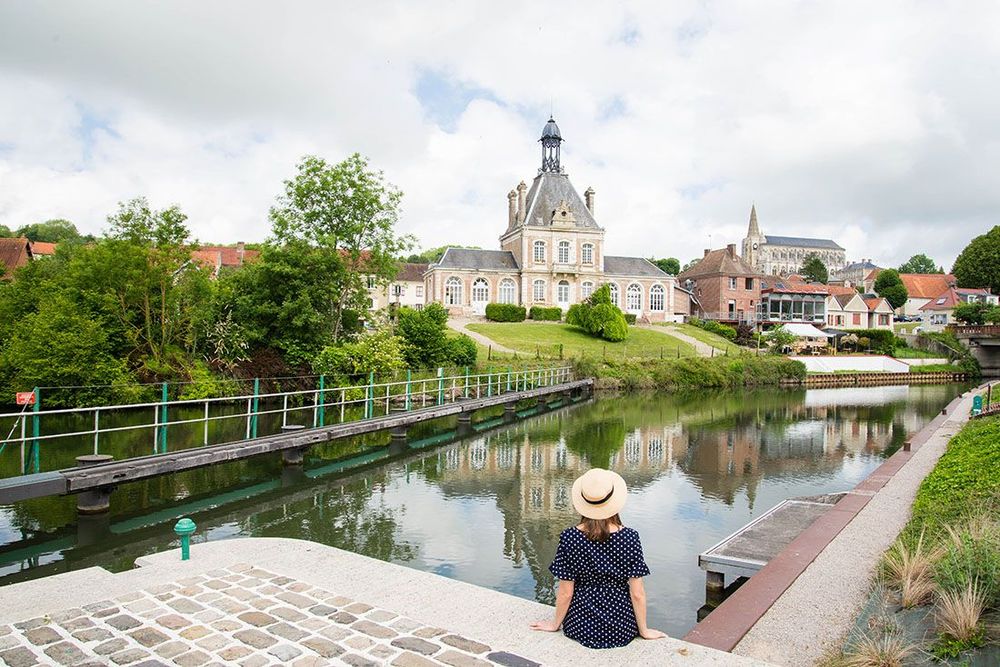 Une région française que personne n'attendait devient la star du tourisme… grâce au buzz d'une influenceuse chinoise | So Busy Girls