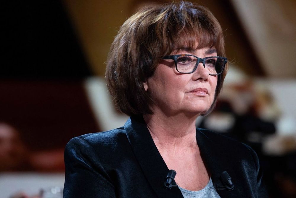 « Alias Benito » : pourquoi Nathalie Saint-Cricq a été suspendue une semaine par France Télévisions après ses propos sur Éric Ciotti | So Busy Girls
