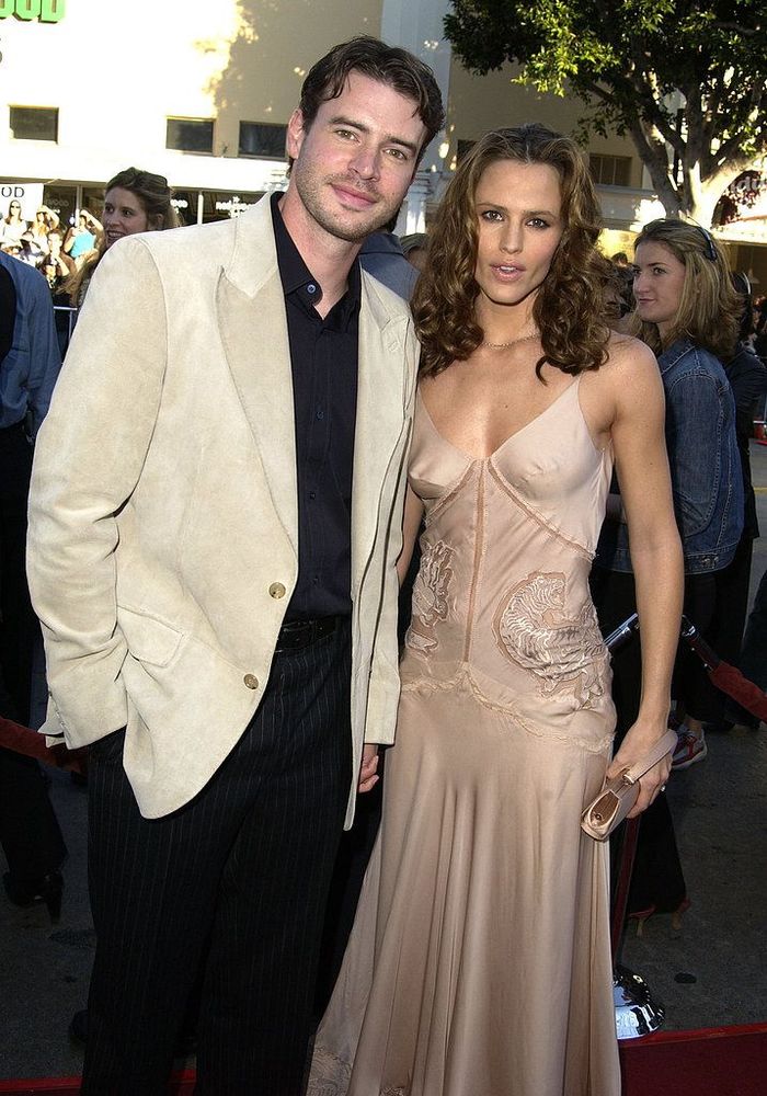 SCOTT FOLEY ET JENNIFER GARNER | So Busy Girls