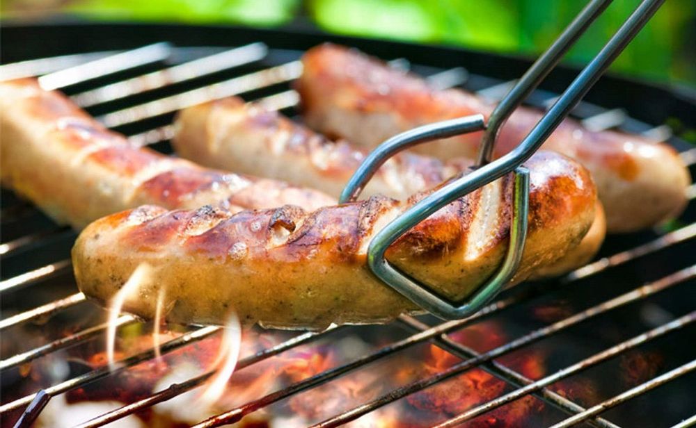 Les Marseillais peuvent désormais acheter les premières saucisses au cannabis du monde | So Busy Girls