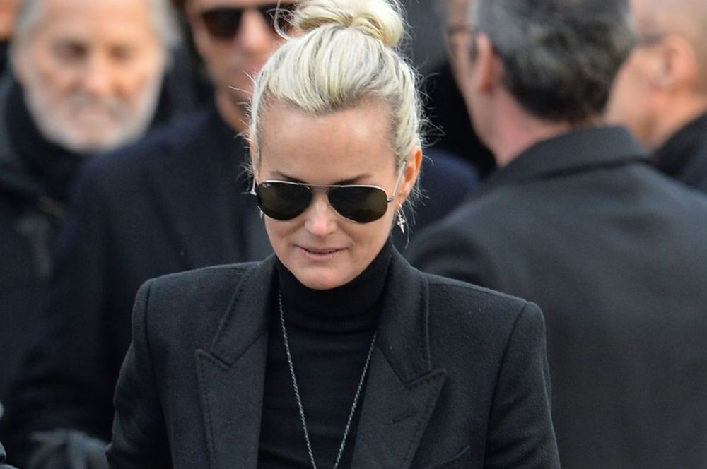 Laeticia Hallyday anéantie : cet hommage déchirant à son ami disparu à 47 ans | So Busy Girls