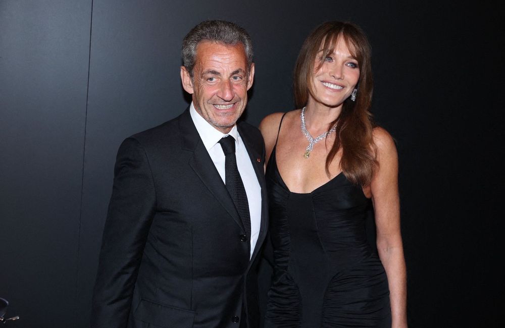 Carla Bruni comblée pour la Saint-Valentin : le geste romantique de Nicolas Sarkozy qui fait sensation | So Busy Girls