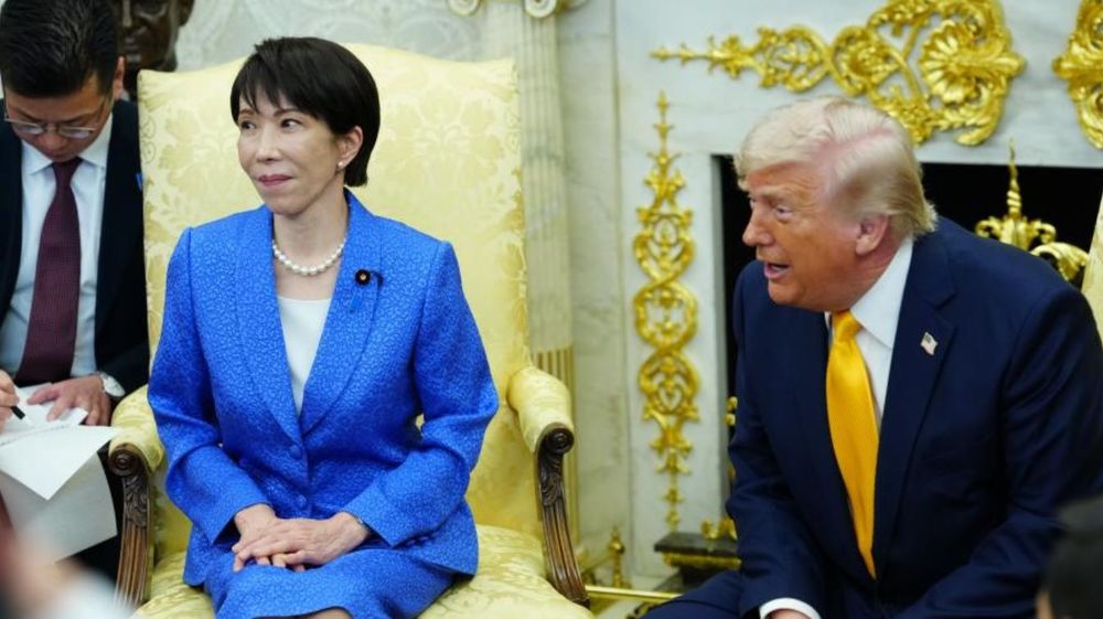 Ce geste discret de Sanae Takaichi qui en dit long après la sortie de Donald Trump | So Busy Girls