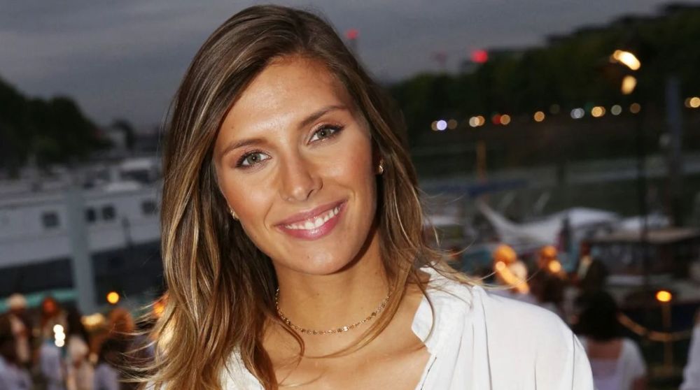 Miss France mal payées ? Camille Cerf recadre ses collègues "râleuses" | So Busy Girls
