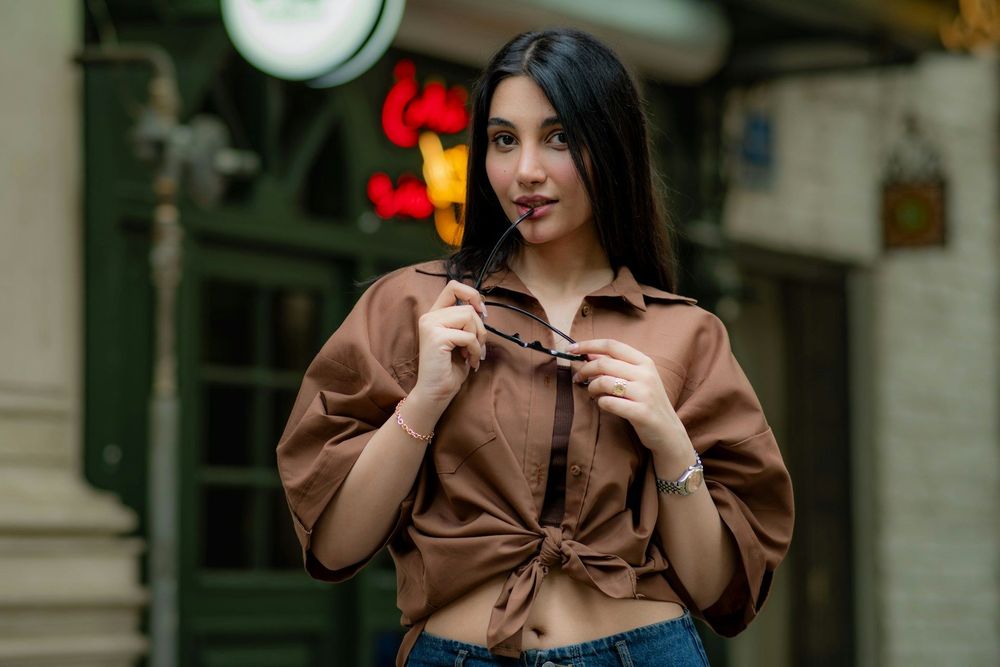 Comment le Y2K a redéfini certaines bases du style moderne | So Busy Girls