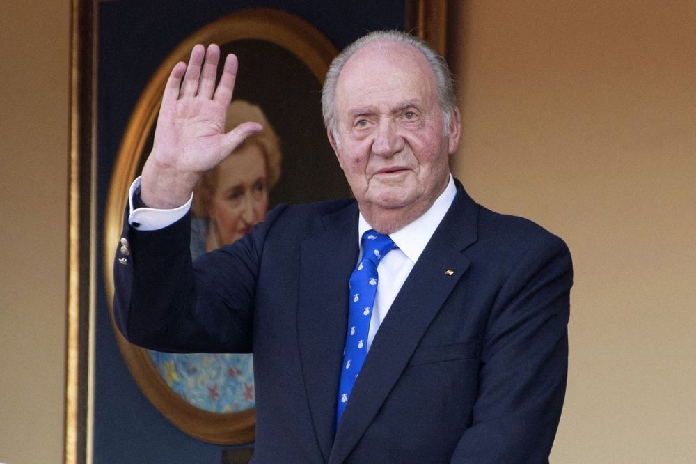 Juan Carlos brise le silence sur les rumeurs d’une liaison avec Lady Diana et livre un portrait inattendu de la princesse | So Busy Girls