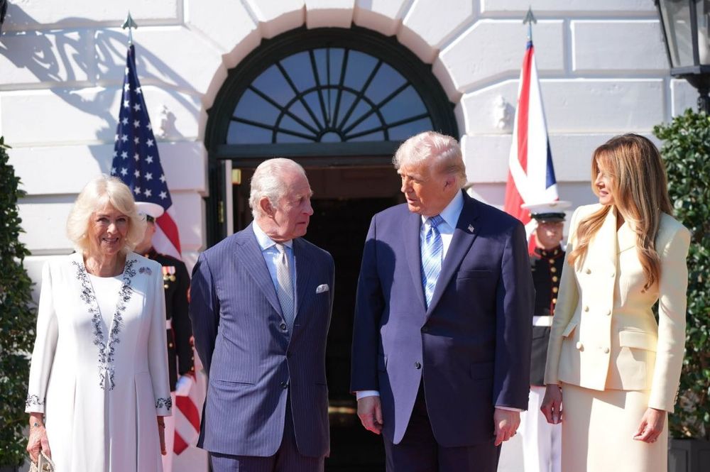 Melania Trump face à Charles III : ce détail très précis dans son look intrigue tous les observateurs | So Busy Girls