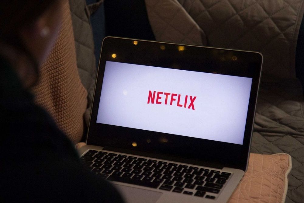 Voici tous les codes secrets Netflix qui vous permettront d'accéder aux catégories cachées | So Busy Girls