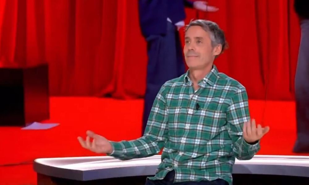 « C’est bien que vous sortiez » : la phrase de Yann Barthès qui a agacé Anouk (Star Academy) | So Busy Girls
