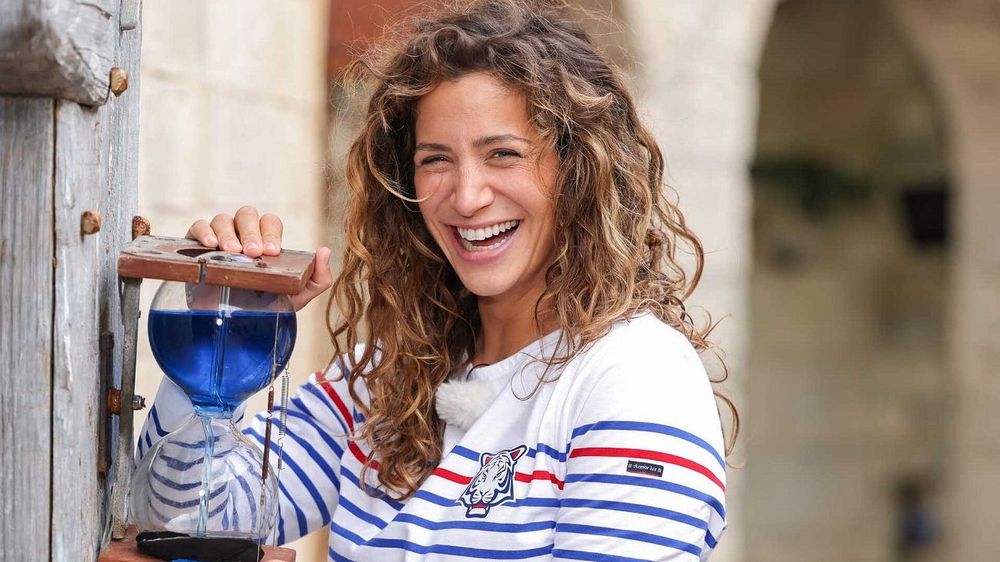 Manon Azem surprend dans Fort Boyard : Olivier Minne reste sans voix devant sa bourde inattendue | So Busy Girls