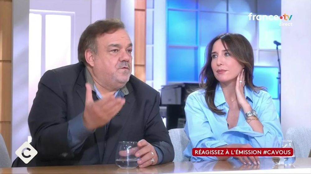 "Non non, c’est pas un dérapage !" : Didier Bourdon provoque un malaise sur C à vous après une réflexion jugée sexiste | So Busy Girls