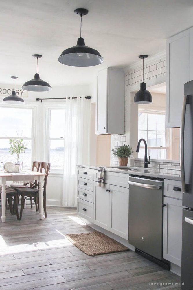 Les travaux, ce n'est pas pour tout le monde !A Beautiful Mess | So Busy Girls