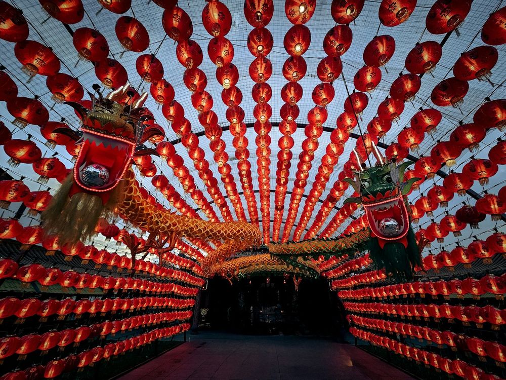 « Même à l’oral, on l’évite » : ce chiffre tabou qui bouleverse le Nouvel An chinois 2026 | So Busy Girls