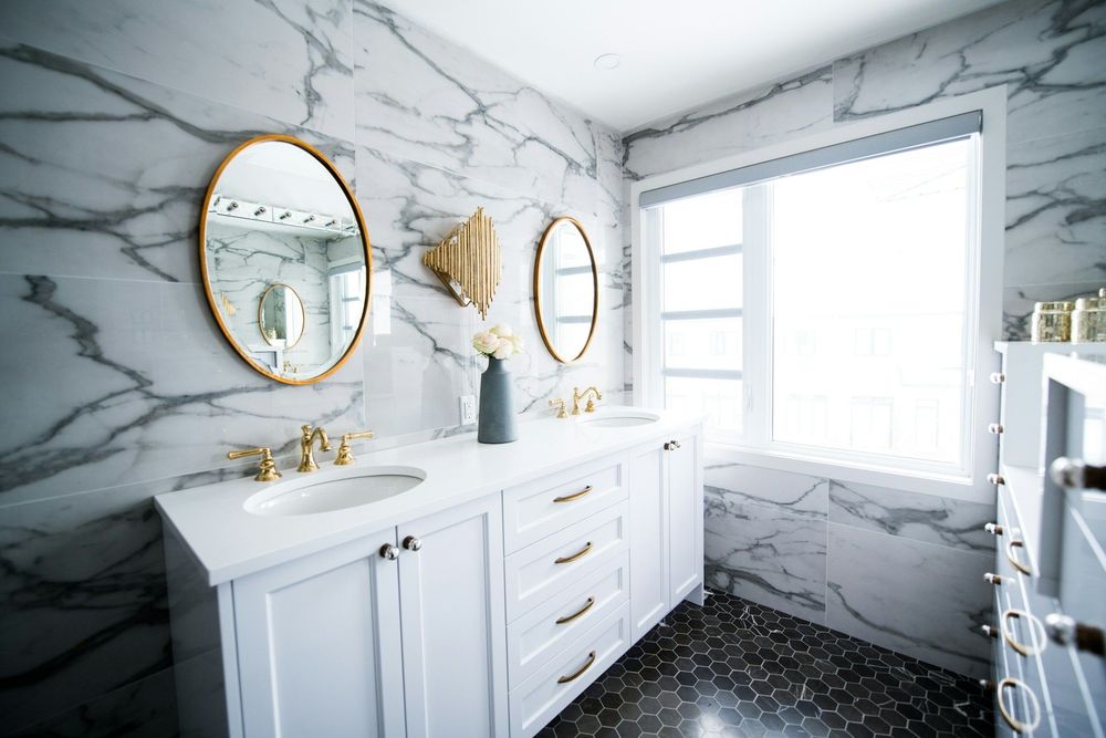 5 avantages de mettre un bol de riz dans votre salle de bain | So Busy Girls