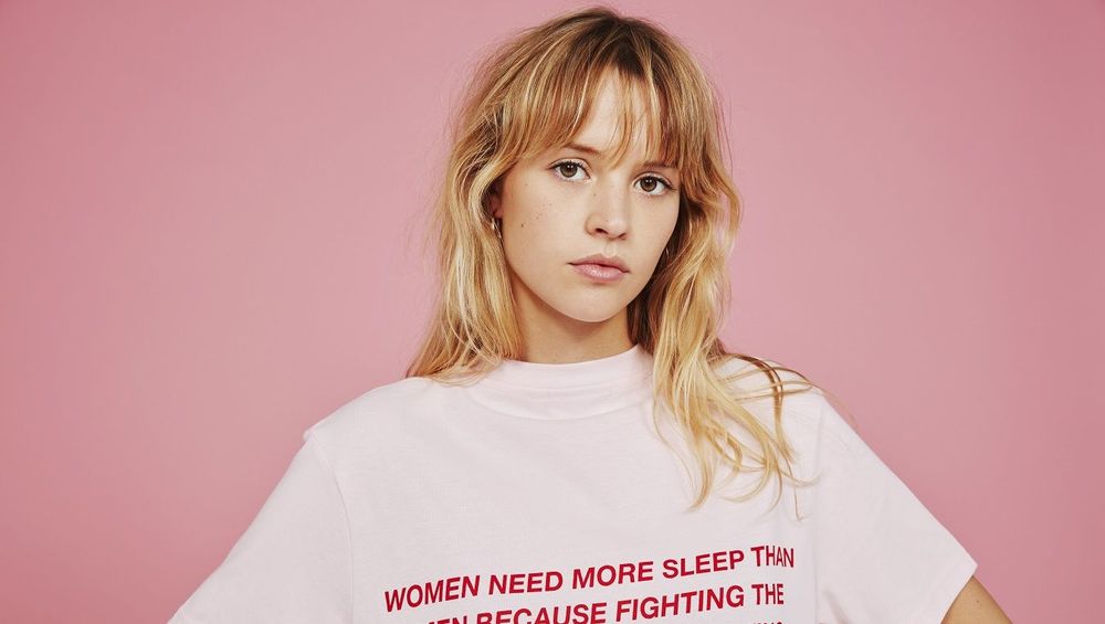 Féminisme : “Balance ton Quoi” de Angèle a visé dans le mille ! | So Busy Girls