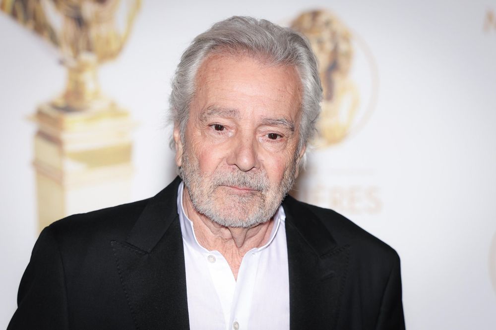 "J’ai eu des volées de bois vert": le jour où Pierre Arditi a provoqué la colère du FN | So Busy Girls