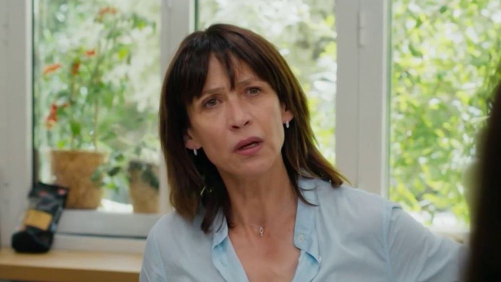 Cette séquence sur TF1 où Sophie Marceau a dit stop : pourquoi elle a recadré une journaliste après une question insistante | So Busy Girls
