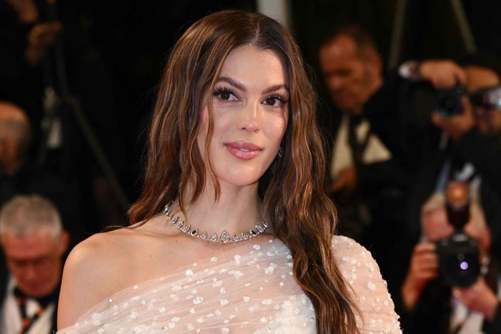 Les révélations d’Iris Mittenaere sur sa petite Mia font trembler la Toile | So Busy Girls