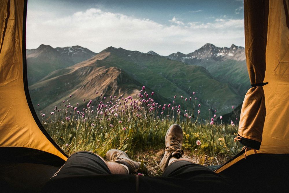 4 raisons de partir en camping pour passer de bonnes vacances | So Busy Girls