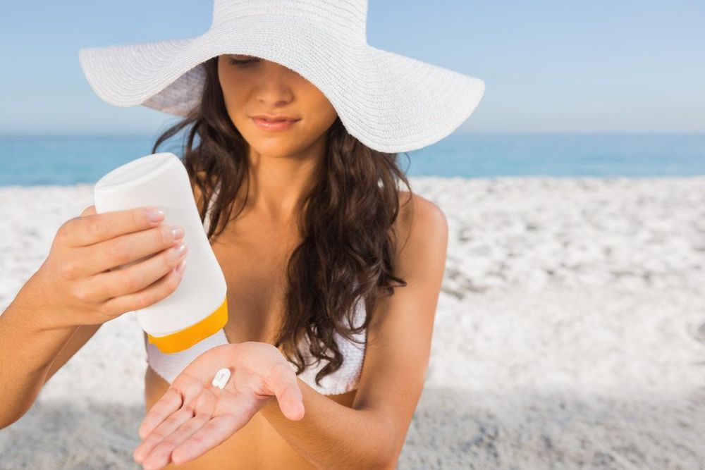 Voilà pourquoi on peut avoir un coup de soleil même quand on a mis de la crème solaire | So Busy Girls