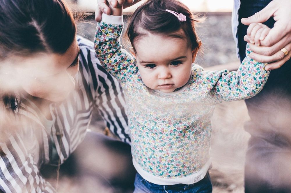 5 signes qu'il vaut mieux changer de baby sitter | So Busy Girls