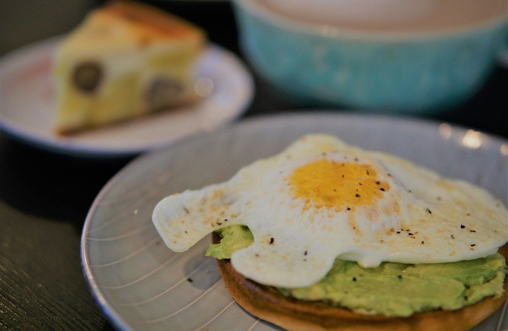 Pourquoi prendre un petit-déjeuner salé est l'astuce imparable pour avoir plus d'énergie | So Busy Girls
