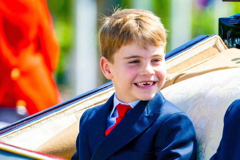 Le prince Louis reçoit son premier rôle royal officiel à seulement 7 ans, et il va beaucoup vous surprendre ! | So Busy Girls